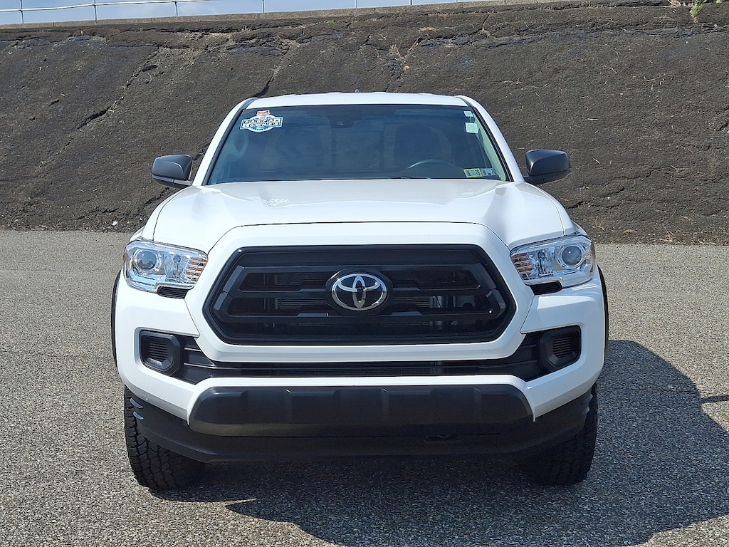 Used 2022 Toyota Tacoma SR Extended Cab Pickup