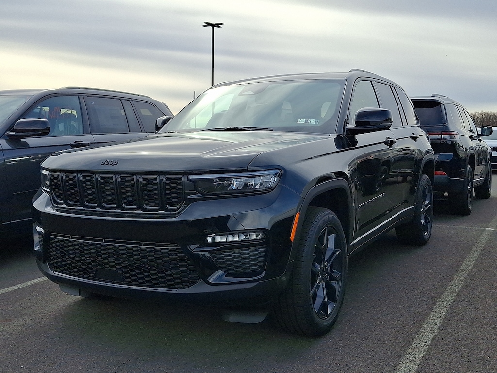 New 2025 Jeep Grand Cherokee Limited 4x4 Sport Utility