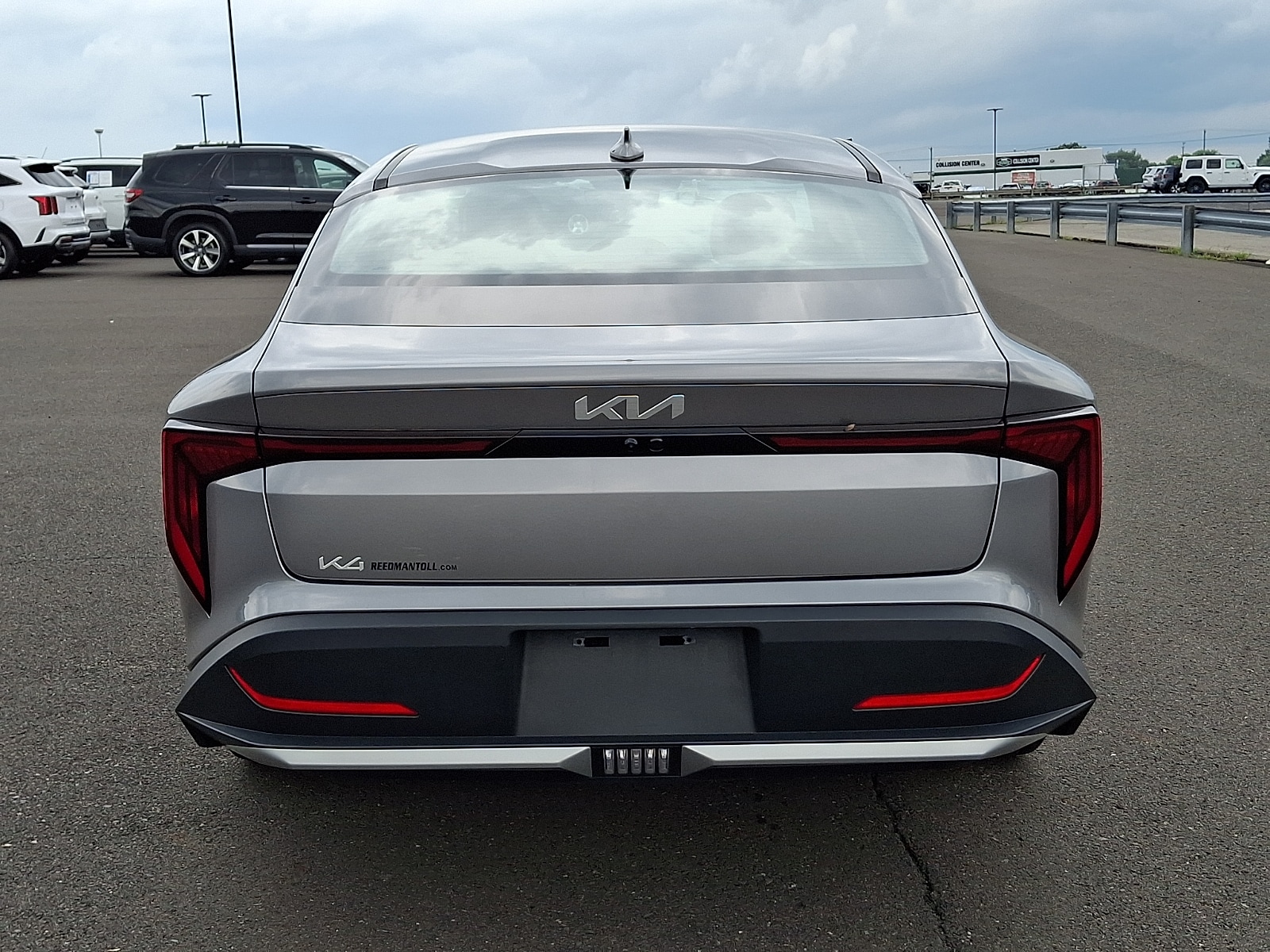 2025 Kia K4 LXS - Photo 5