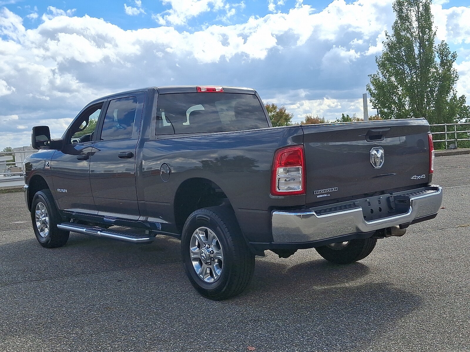2023 Ram 2500 Big Horn photo 3