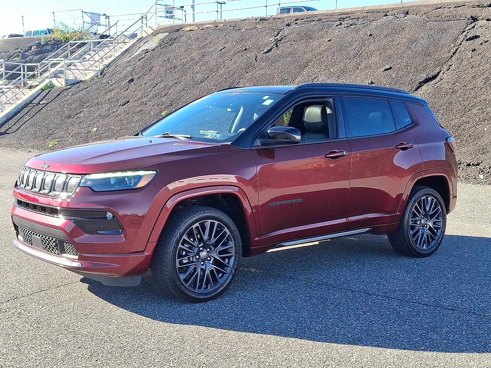 2022 Jeep Compass High Altitude photo 3