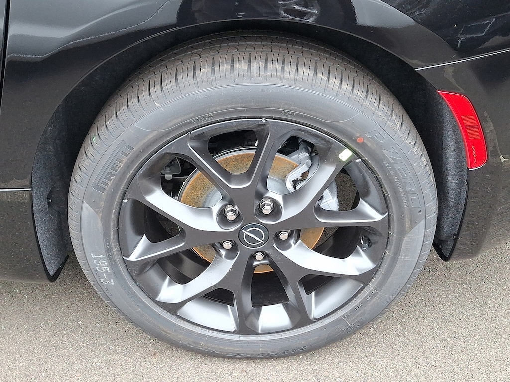 New 2026 Chrysler Pacifica Select Passenger Van