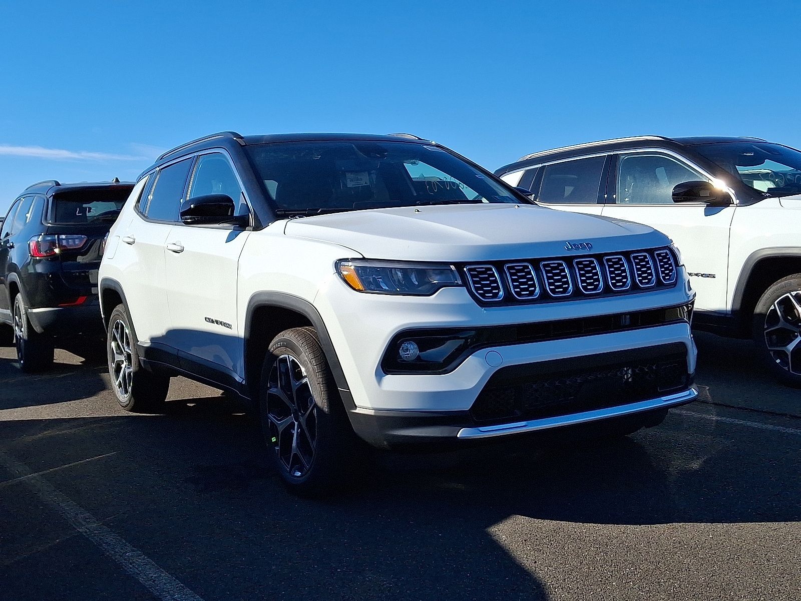 2026 Jeep Compass Limited's photo