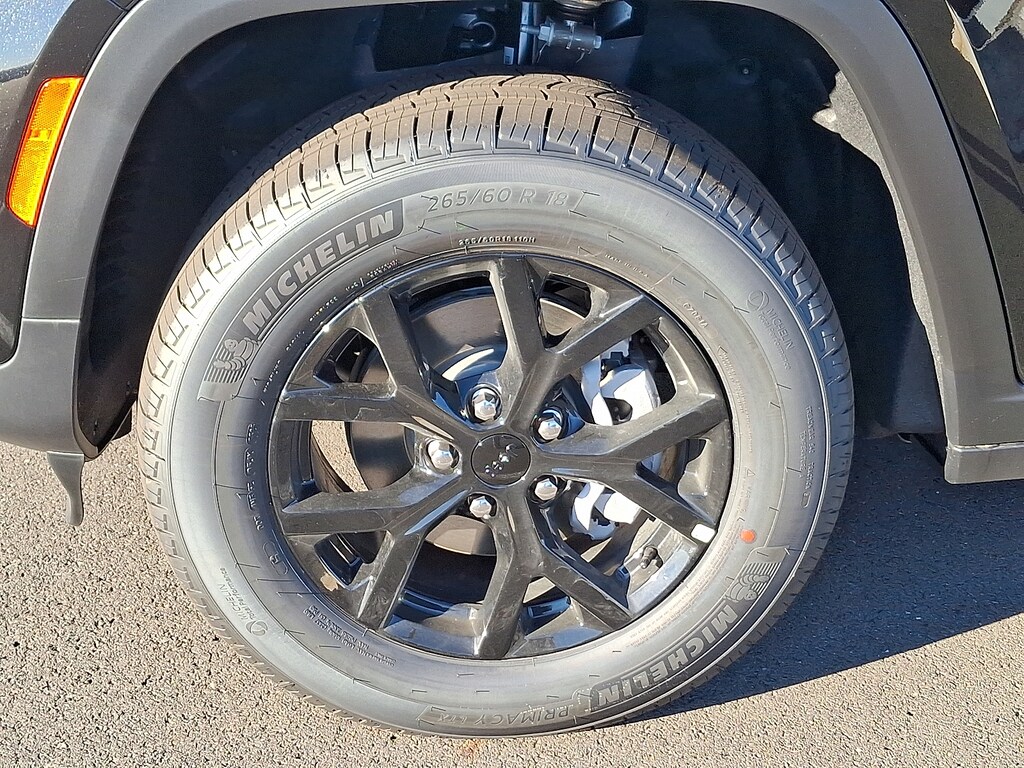 New 2025 Jeep Grand Cherokee Altitude X 4x4 Sport Utility