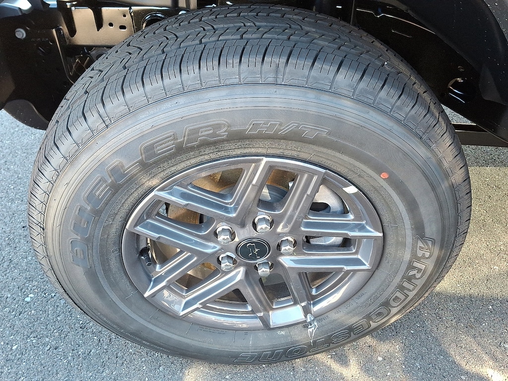 New 2025 Jeep Gladiator Sport S Pickup