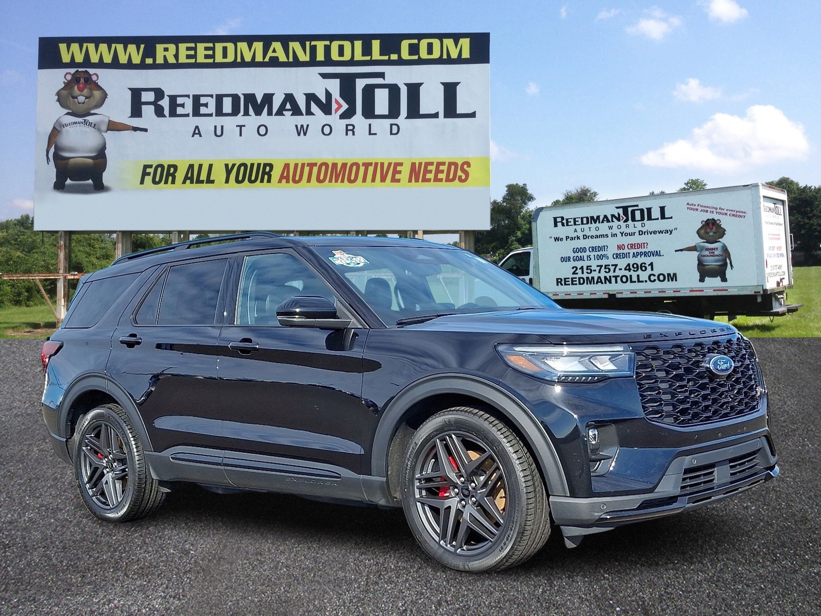 2025 Ford Explorer ST's photo