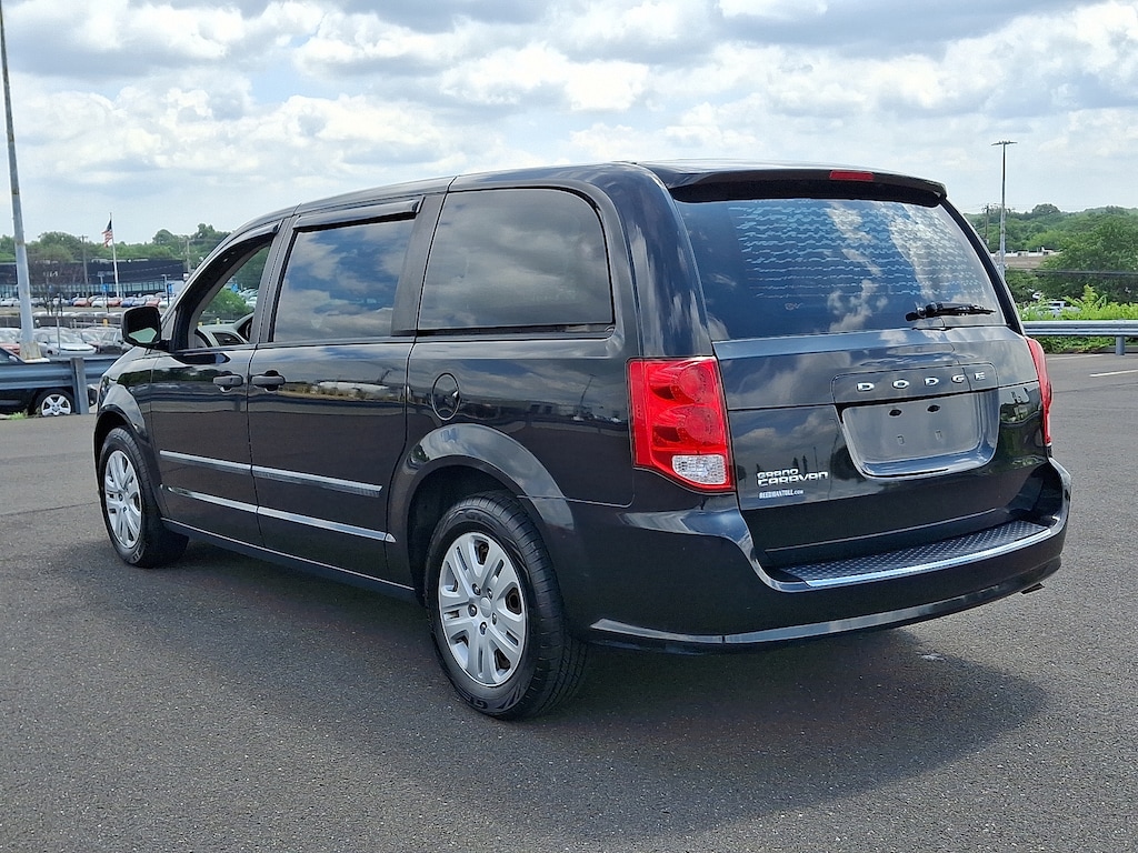 Used 2014 Dodge Grand Caravan American Value Pkg Mini-van, Passenger