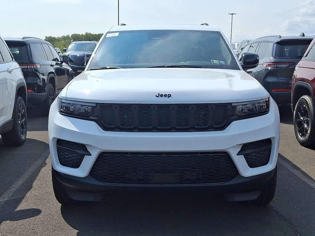 New 2025 Jeep Grand Cherokee Altitude X 4x4 Sport Utility