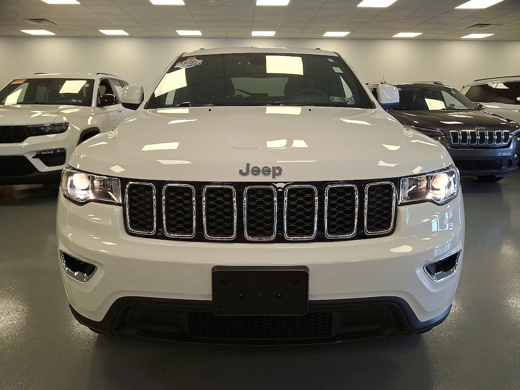 Used 2020 Jeep Grand Cherokee Laredo E 4x4 Sport Utility