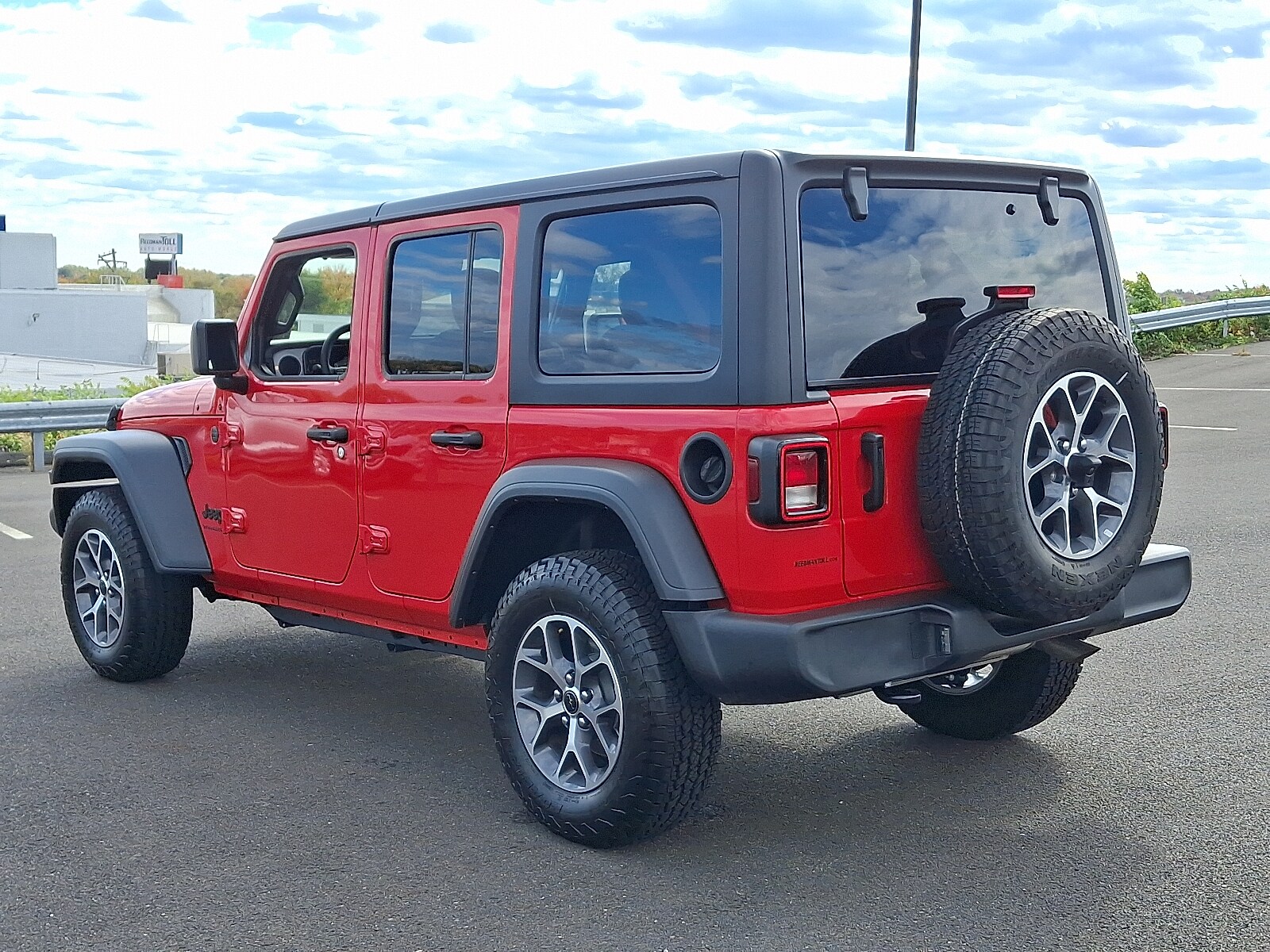 2024 Jeep Wrangler Sport S photo 3