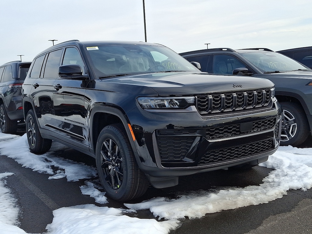 New 2026 Jeep Grand Cherokee L Altitude 4x4 Sport Utility