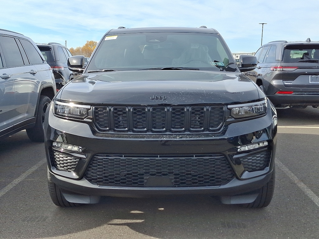 New 2025 Jeep Grand Cherokee Limited 4x4 Sport Utility