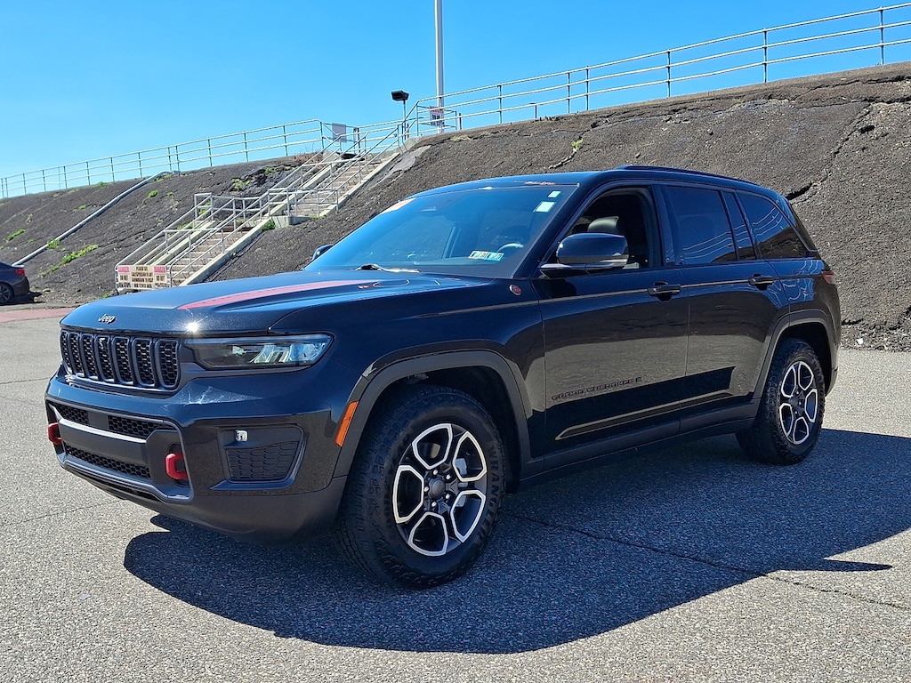 Certified 2022 Jeep Grand Cherokee Trailhawk 4x4 Sport Utility