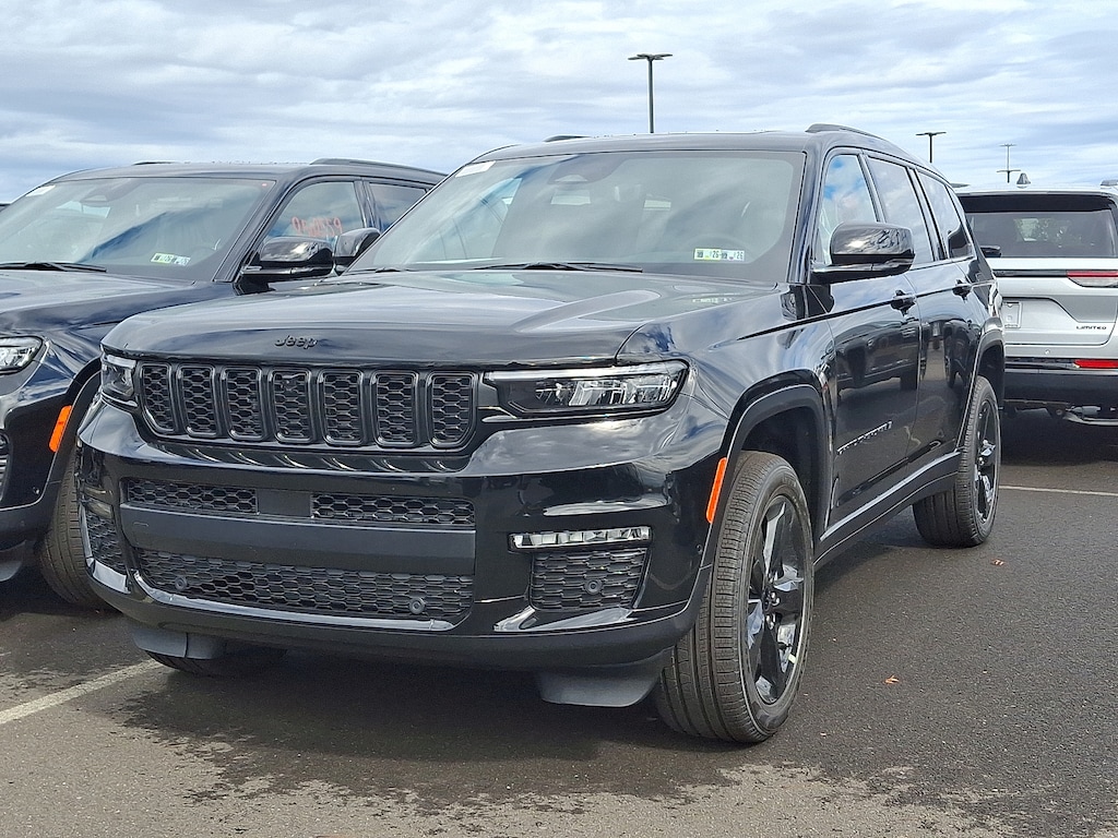 New 2025 Jeep Grand Cherokee L Limited 4x4 Sport Utility