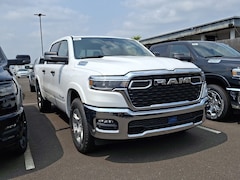 2025 Ram 1500 Big Horn Crew Cab 4x4 57 Box Pickup