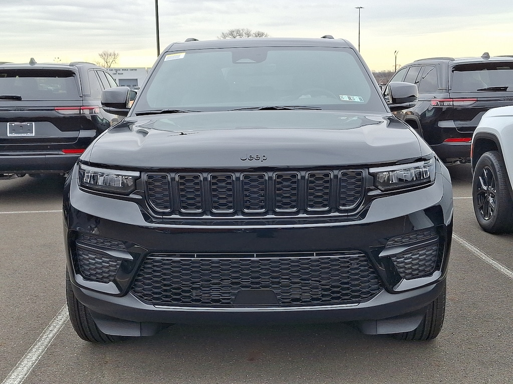 New 2025 Jeep Grand Cherokee Altitude X 4x4 Sport Utility