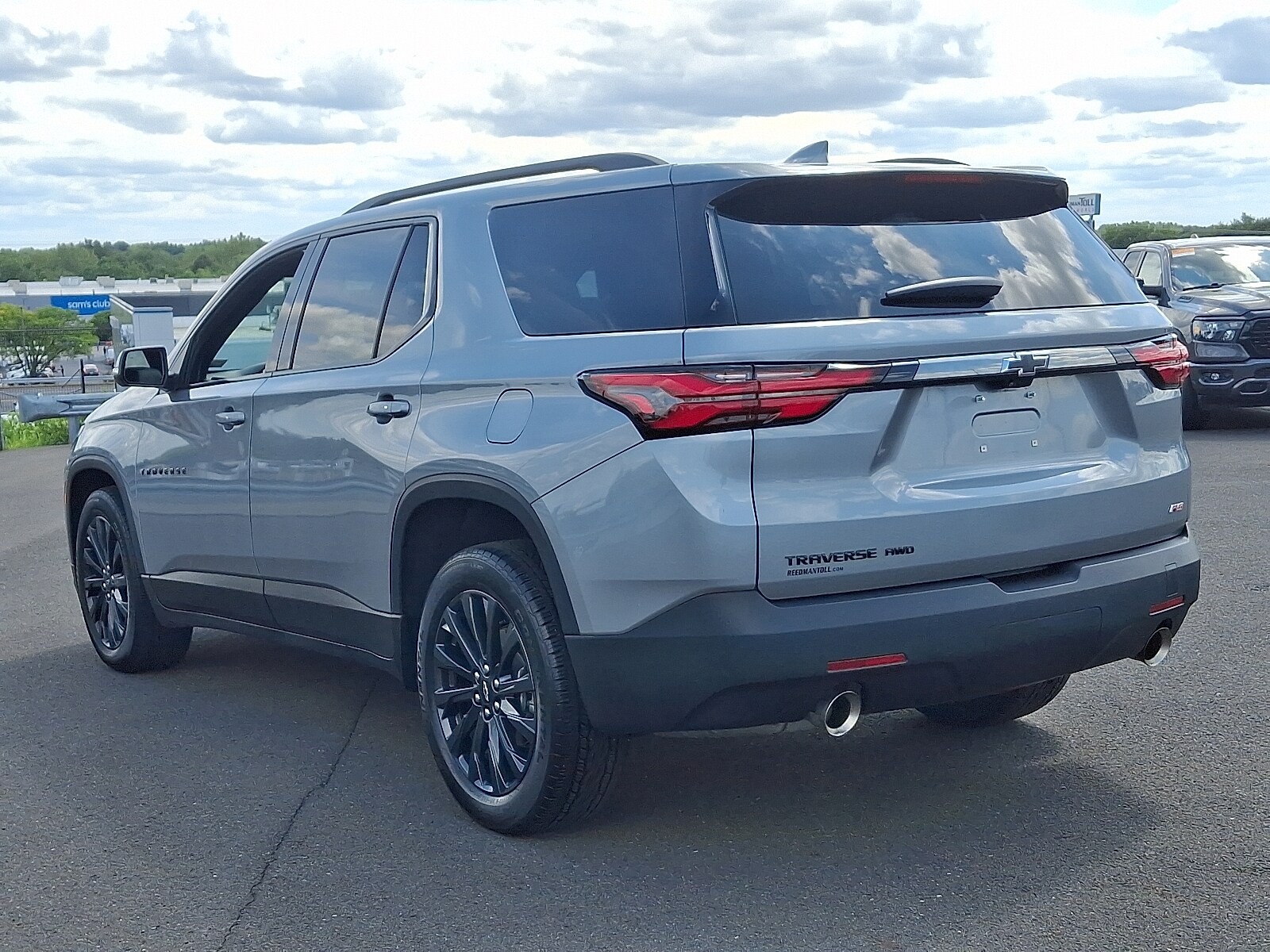 2023 Chevrolet Traverse RS photo 4