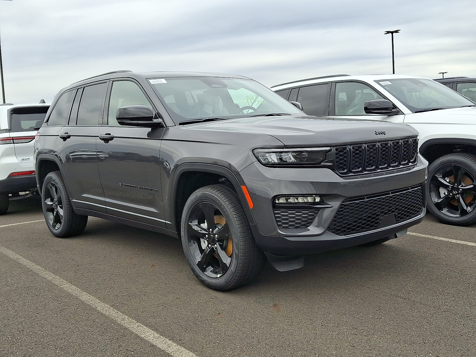 2025 Jeep Grand Cherokee Limited's photo