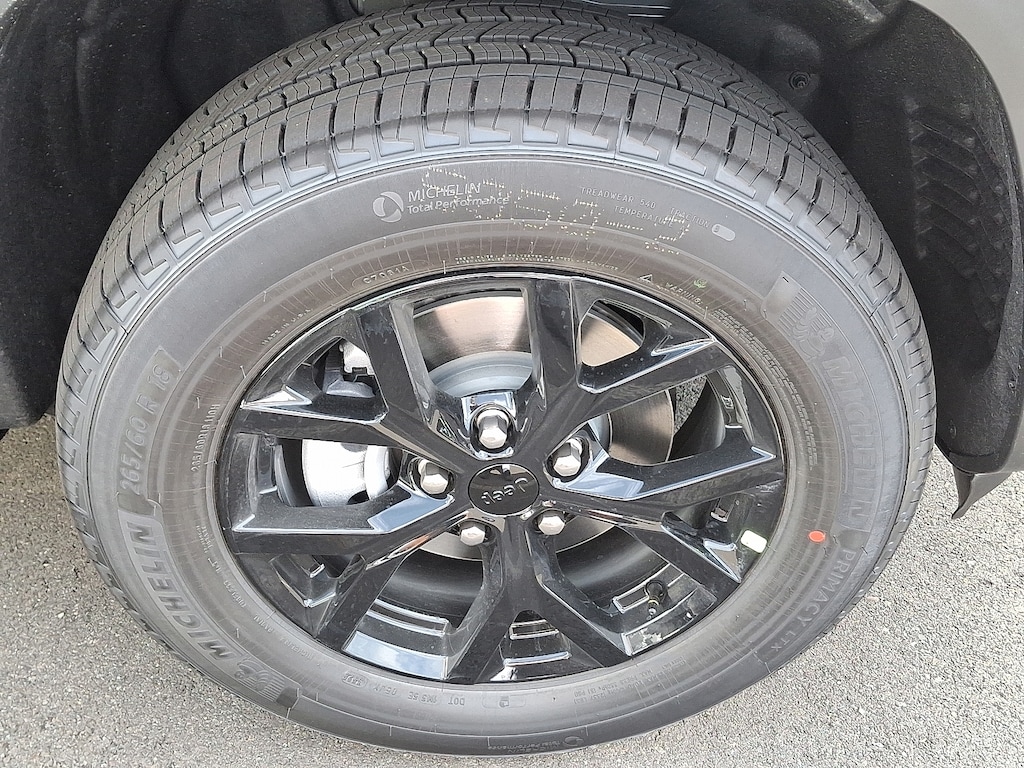 New 2025 Jeep Grand Cherokee Altitude X 4x4 Sport Utility