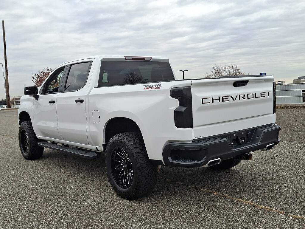 Used 2019 Chevrolet Silverado 1500 Custom Trail Boss Crew Cab Pickup