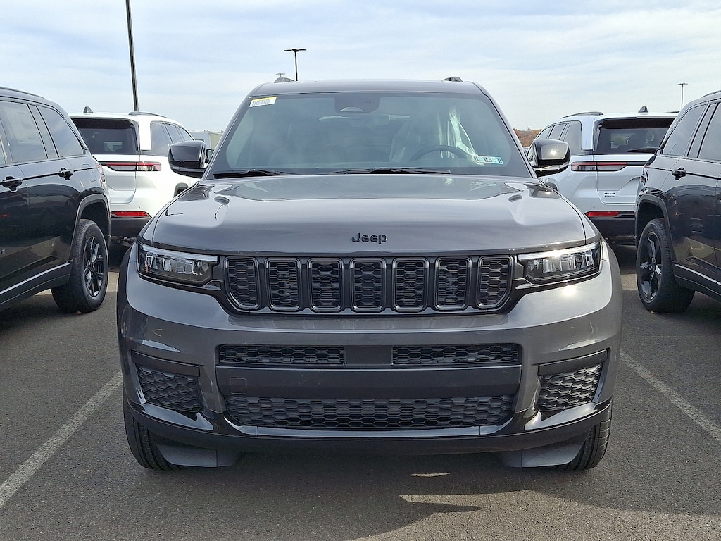 New 2025 Jeep Grand Cherokee L Altitude X 4x4 Sport Utility