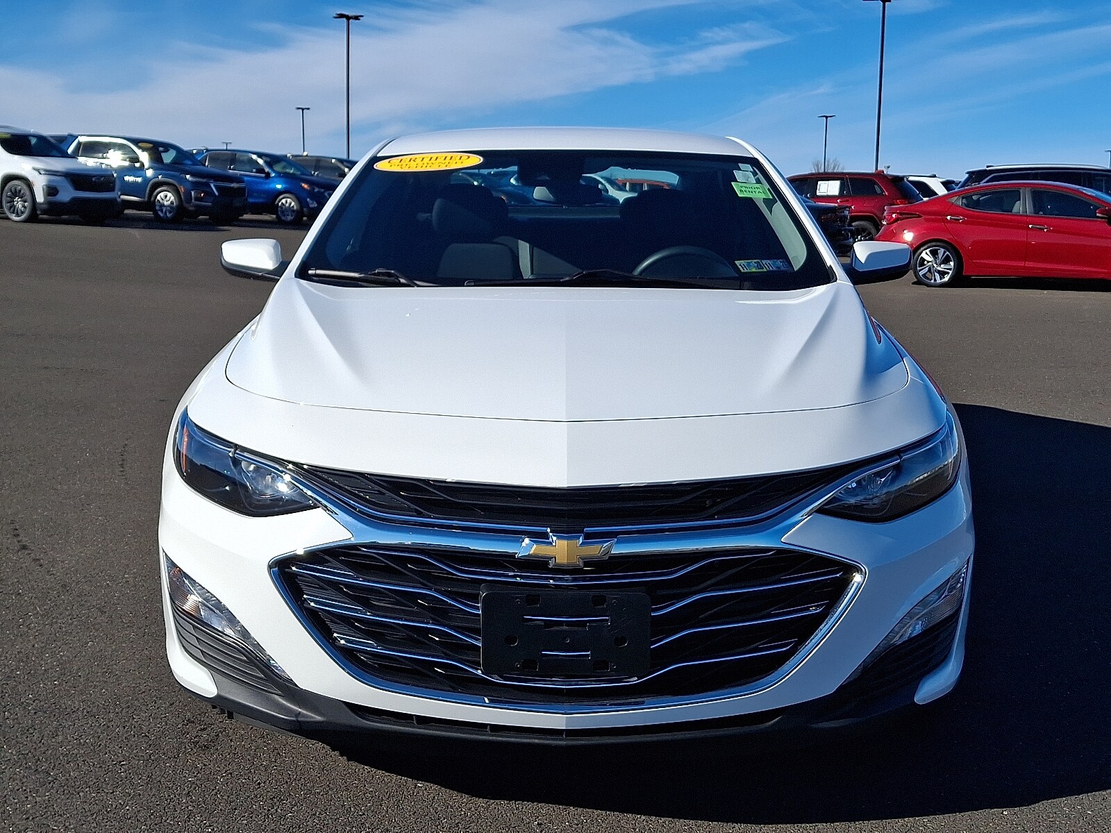 2024 Chevrolet Malibu 1LT photo 2