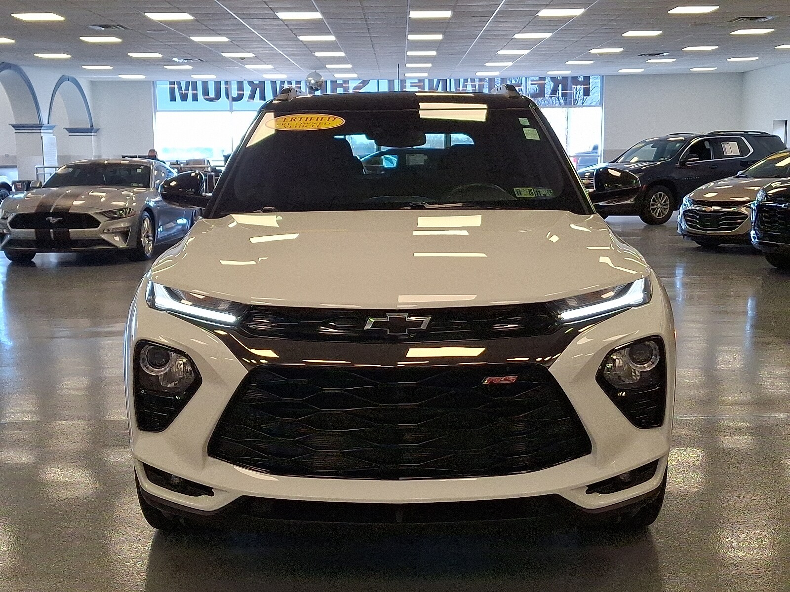 2023 Chevrolet Trailblazer RS photo 2