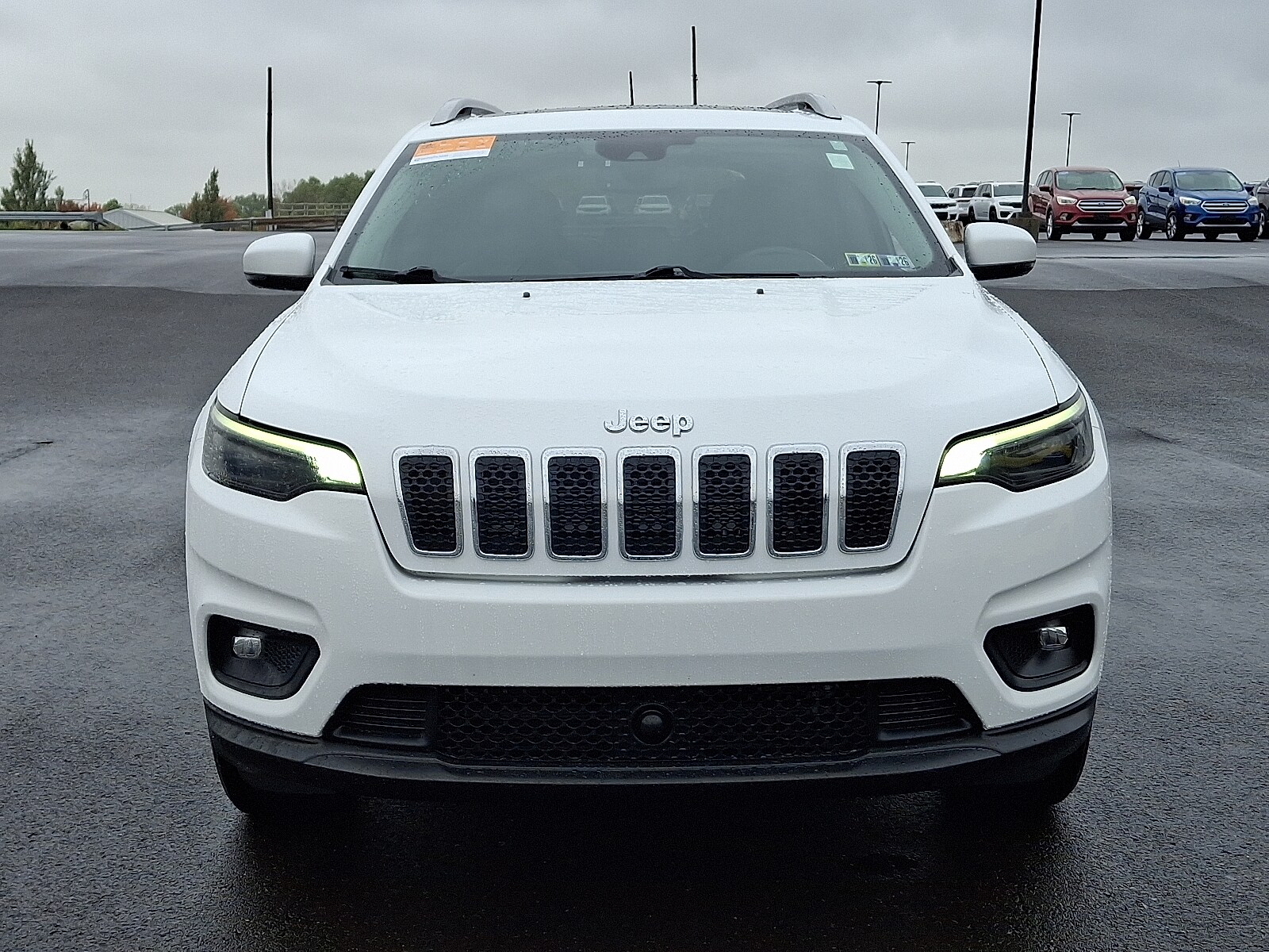 2021 Jeep Cherokee Latitude Lux photo 2