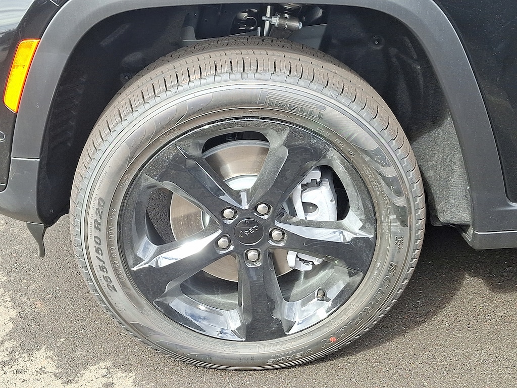 New 2025 Jeep Grand Cherokee L Limited 4x4 Sport Utility