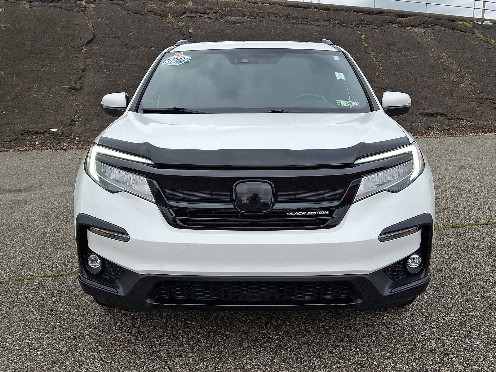 Used 2022 Honda Pilot Black Edition with VIN 5FNYF6H75NB051184 for sale in Langhorne, PA