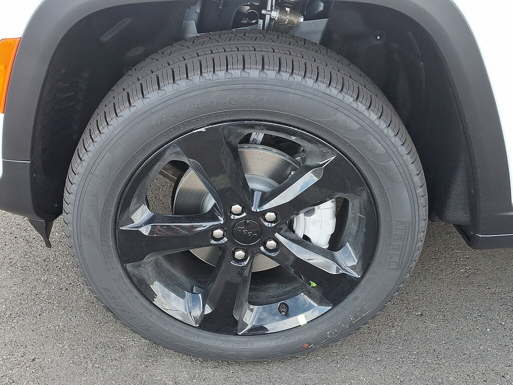 New 2025 Jeep Grand Cherokee Limited 4x4 Sport Utility