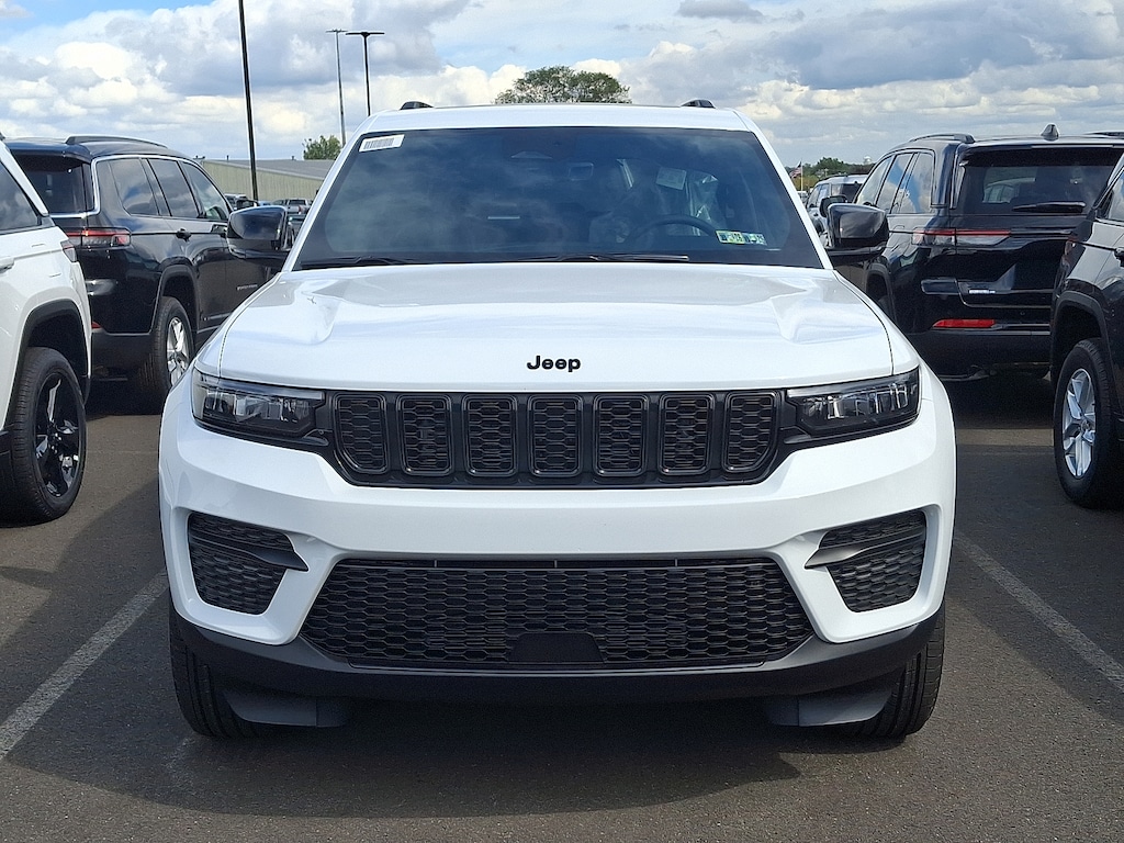 New 2025 Jeep Grand Cherokee Altitude X 4x4 Sport Utility