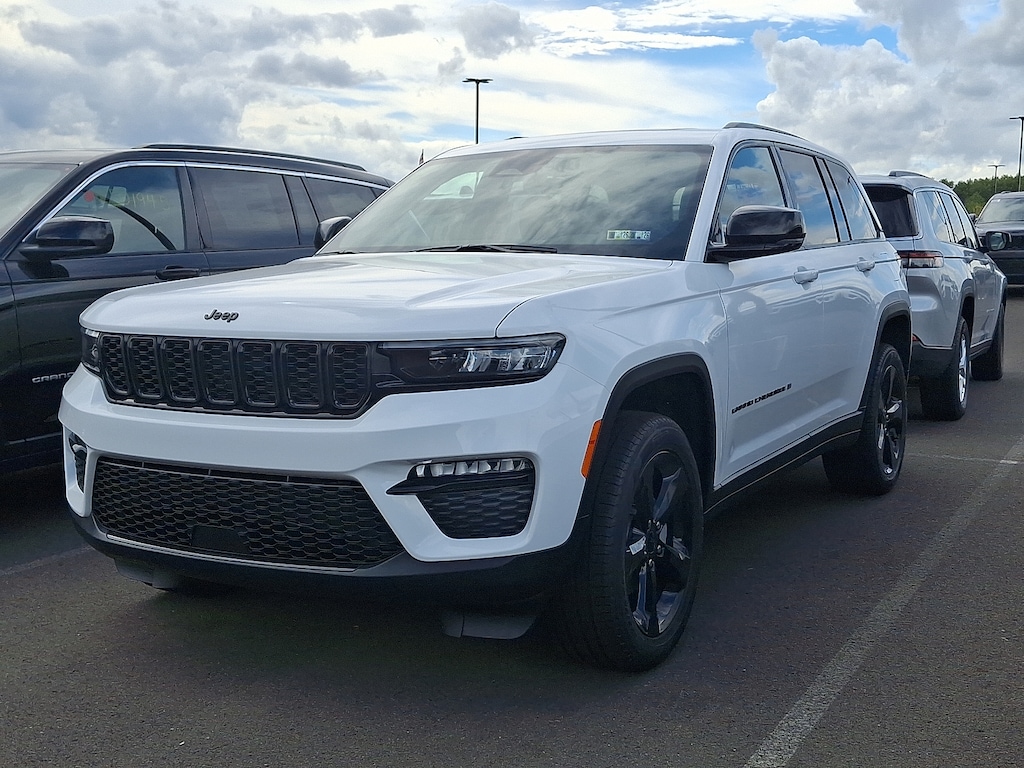 New 2025 Jeep Grand Cherokee Limited 4x4 Sport Utility