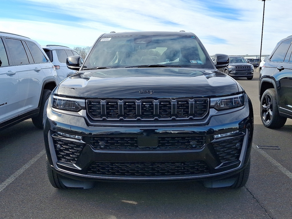 New 2026 Jeep Grand Cherokee Limited Reserve 4x4 Sport Utility