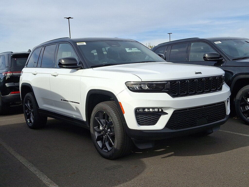 New 2025 Jeep Grand Cherokee Limited 4x4 Sport Utility
