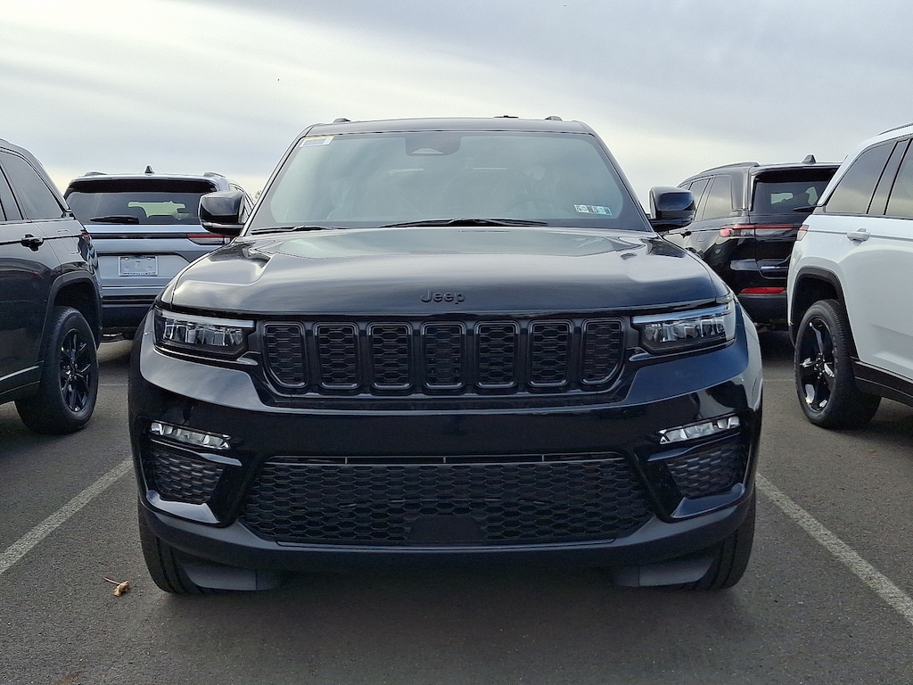 New 2025 Jeep Grand Cherokee Limited 4x4 Sport Utility