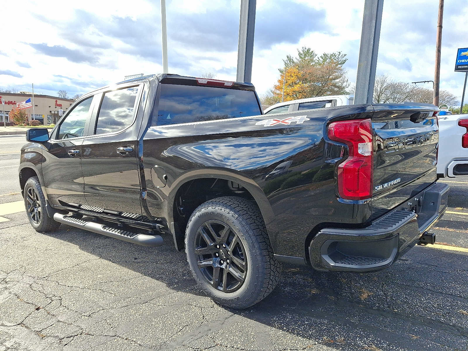 2026 Chevrolet Silverado 1500 RST photo 3
