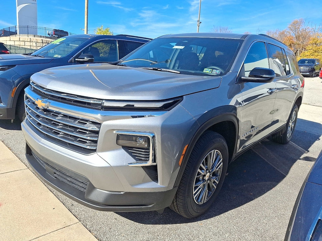 New 2026 Chevrolet Traverse LT SUV