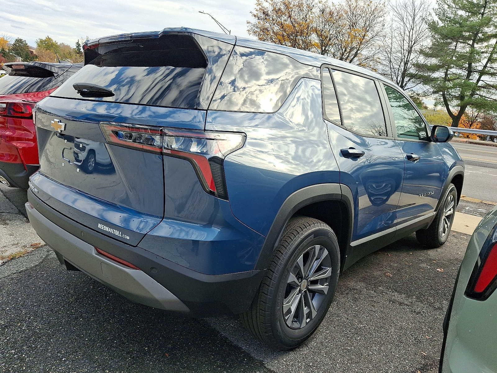 2026 Chevrolet Equinox LT photo 4