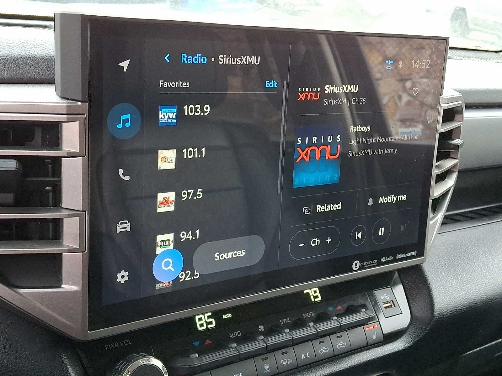 2023 Toyota Tundra SR5 - Photo 16