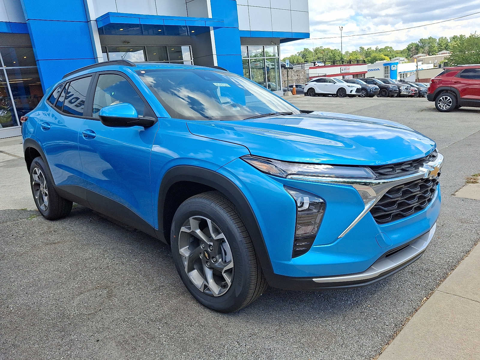 2025 Chevrolet Trax LT