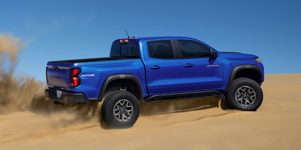 2025 Chevrolet Colorado (Blue)