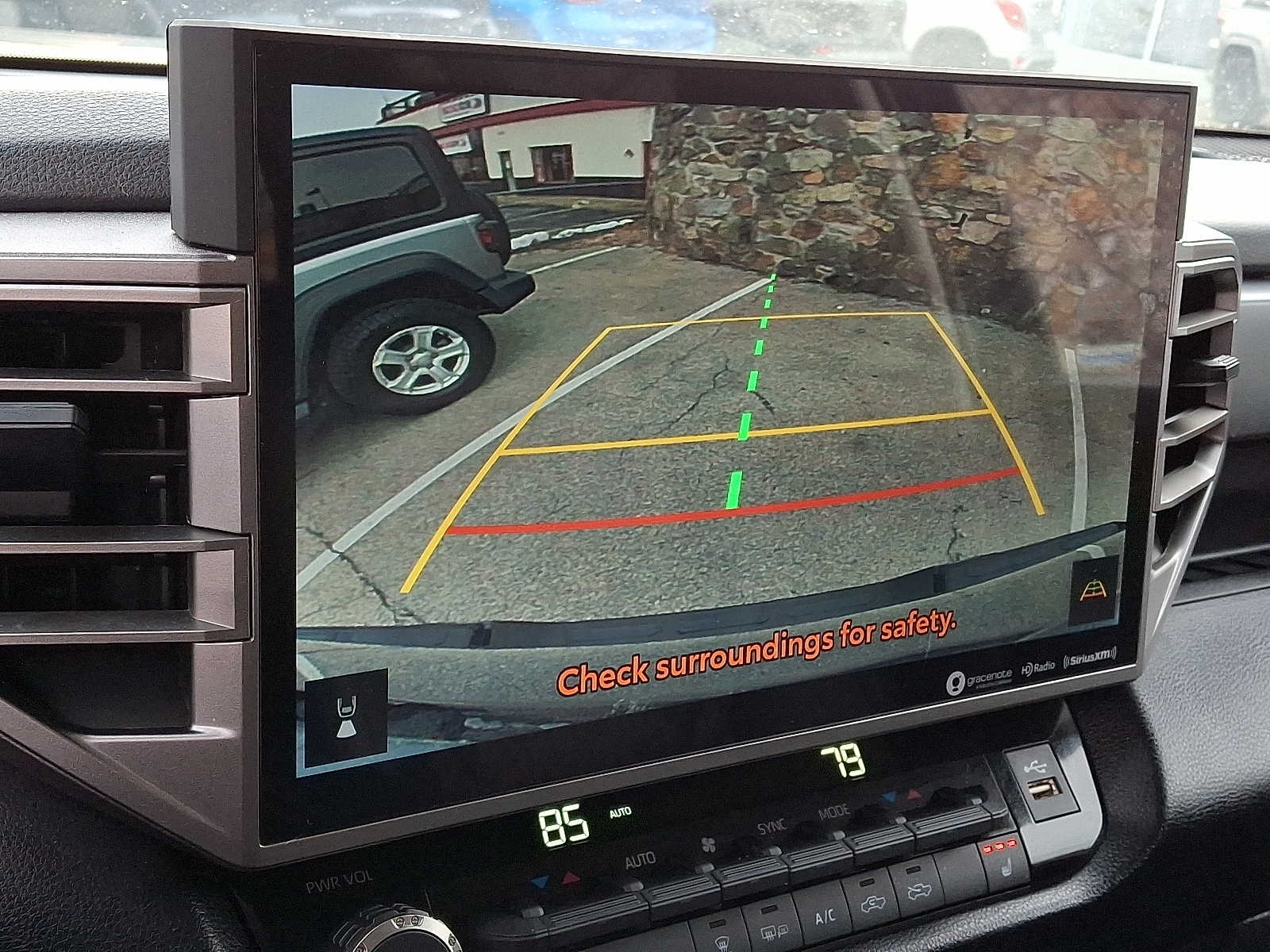 2023 Toyota Tundra SR5 - Photo 17