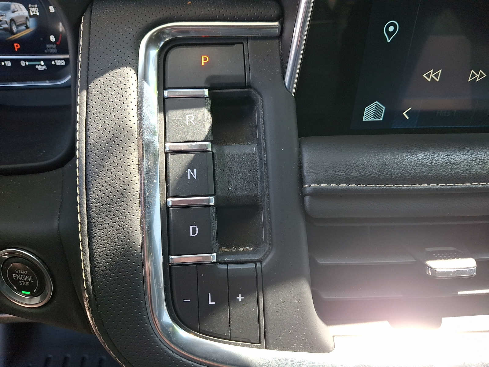 2023 Chevrolet Tahoe Premier - Photo 15