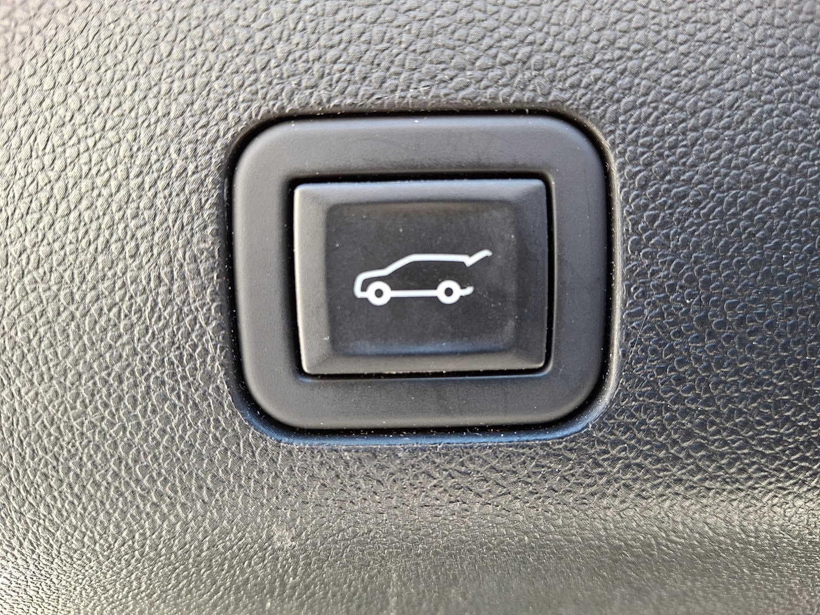 2023 Chevrolet Tahoe Premier - Photo 29