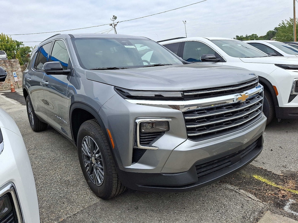 New 2026 Chevrolet Traverse LT SUV