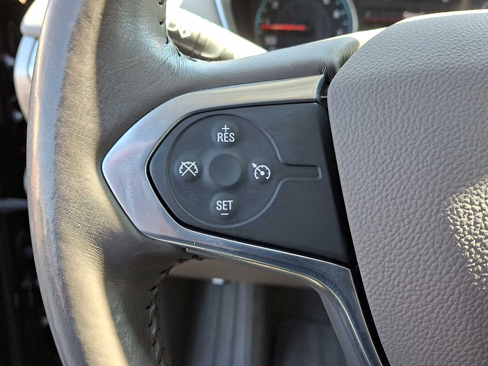2021 Chevrolet Traverse 1LT - Photo 23