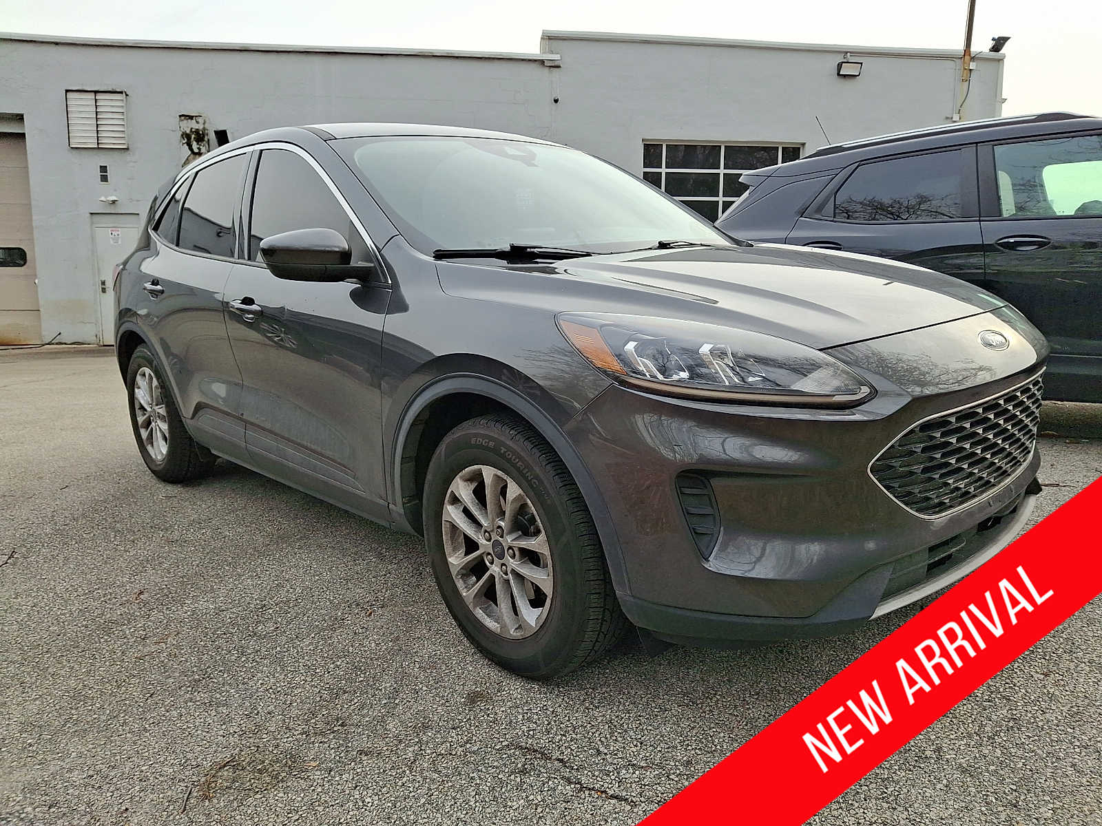 2020 Ford Escape SE's photo