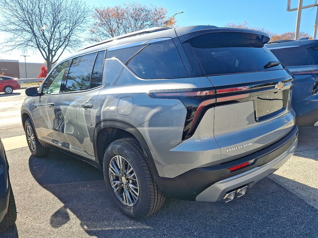 New 2026 Chevrolet Traverse LT SUV