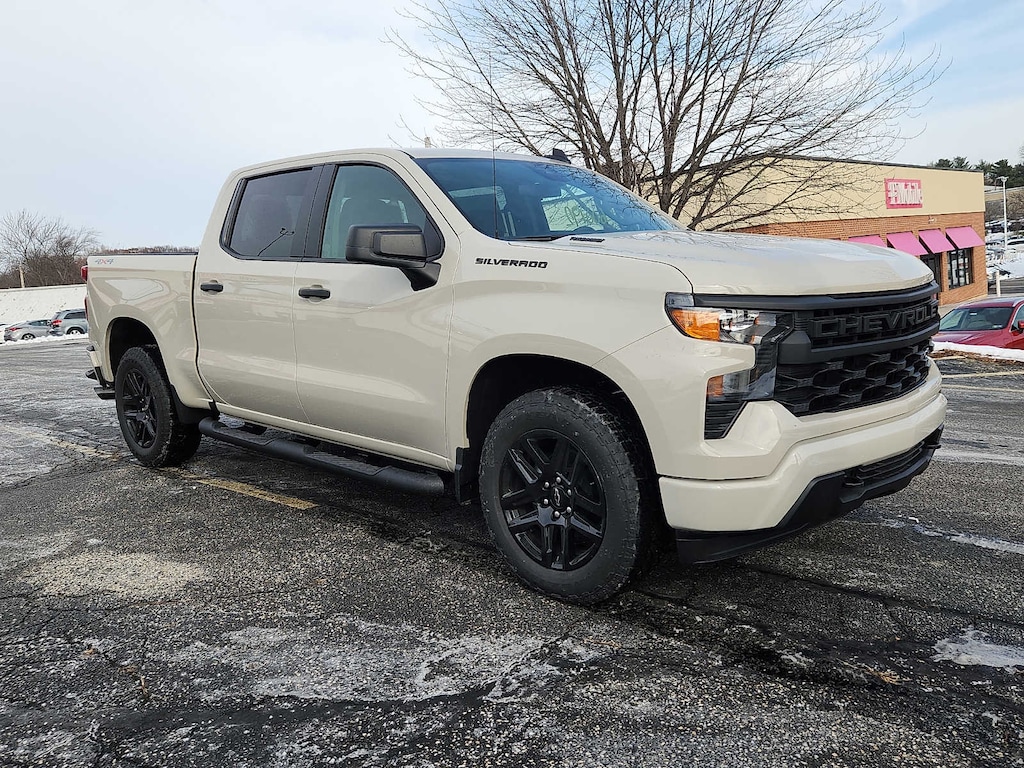 New 2026 Chevrolet Silverado 1500 Custom Truck